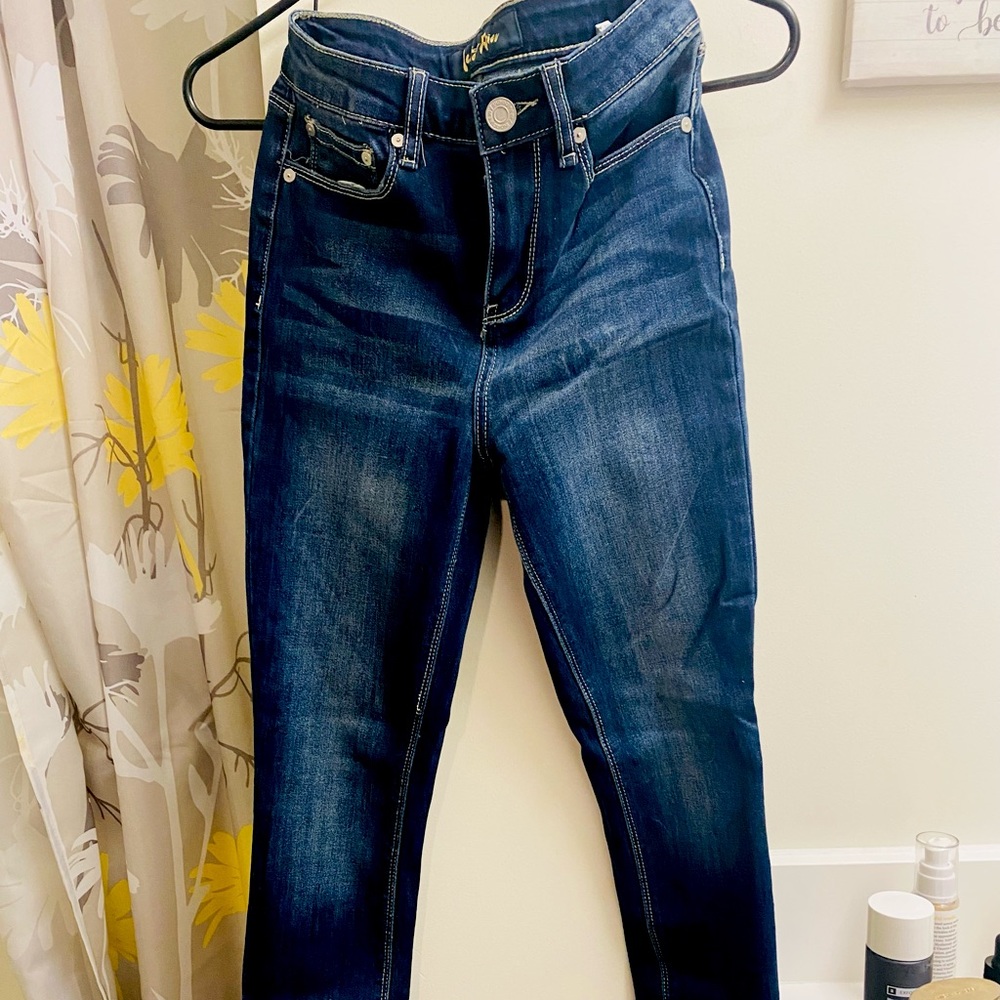An Indigo Rein Blue Skinny fit jeans.